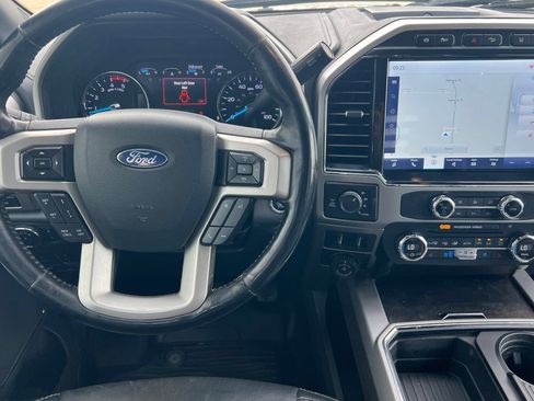 Used 2022 Ford F350 Lariat w/ Lariat Ultimate Package AWD/4WD image 15