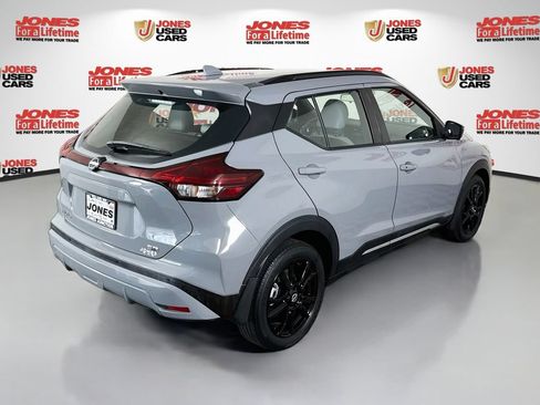 Certified 2023 Nissan Kicks SR w/ SR Premium Package FWD image 15
