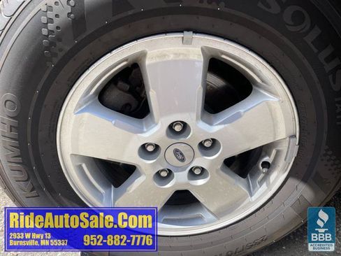 Used 2010 Ford Escape XLT AWD/4WD image 25