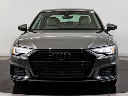 Used 2022 Audi A6 Premium Plus w/ Premium Plus Package image 2