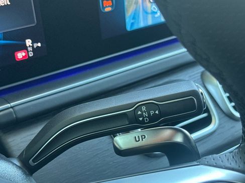 New 2026 Mercedes-Benz GLS 63 AMG 4MATIC image 19