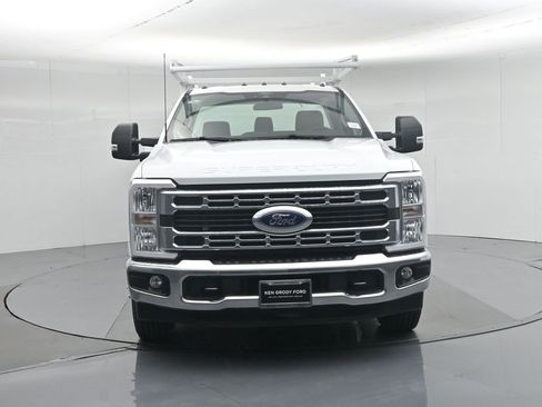New 2025 Ford F350 XL w/ XL Chrome Package RWD image 59