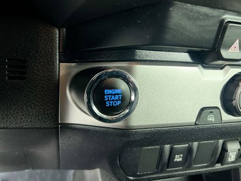 Used 2023 Toyota Tacoma SR5 RWD image 21