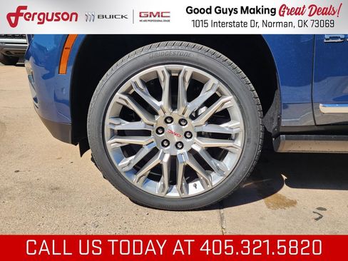 New 2026 GMC Yukon Denali w/ Denali Reserve Package AWD/4WD image 65