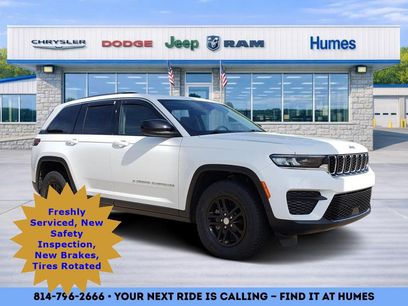 Used 2023 Jeep Grand Cherokee Laredo w/ Luxury Tech Group I