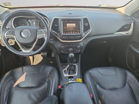Used 2015 Jeep Cherokee Limited FWD image 10