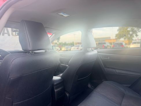 Used 2015 Toyota Corolla S image 40