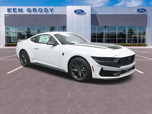 New 2026 Ford Mustang Dark Horse RWD image 1