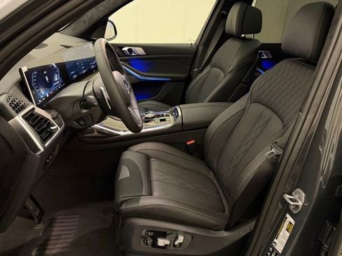 Used 2026 BMW X7 M60i AWD/4WD image 20