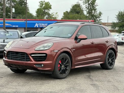 Used 2012 Porsche Cayenne Turbo AWD/4WD image 1