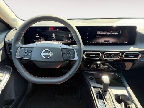 New 2026 Nissan Sentra SR FWD image 13
