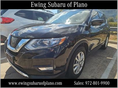 Used 2017 Nissan Rogue SV w/ SV Premium Package