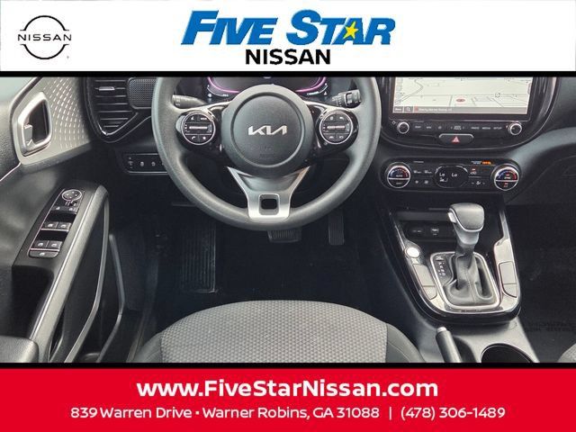 Used 2023 Kia Soul S FWD image 7