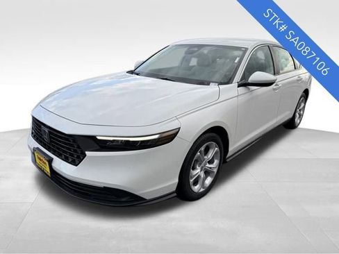 New 2025 Honda Accord LX image 3