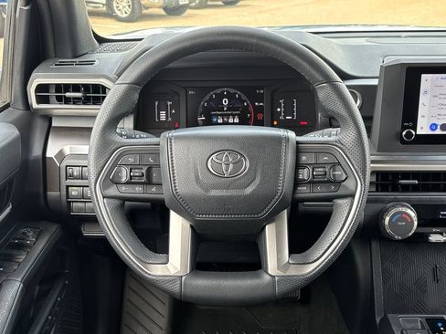 Used 2026 Toyota 4Runner SR5 RWD image 16