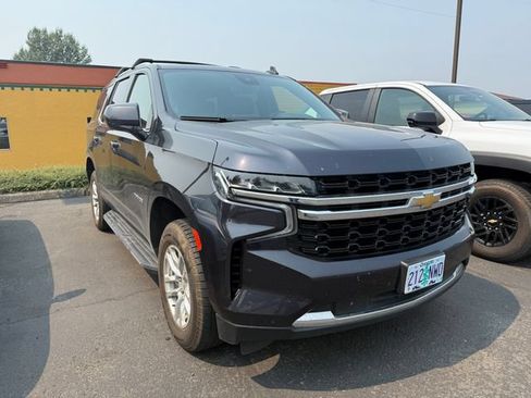 Used 2023 Chevrolet Tahoe LS AWD/4WD image 2