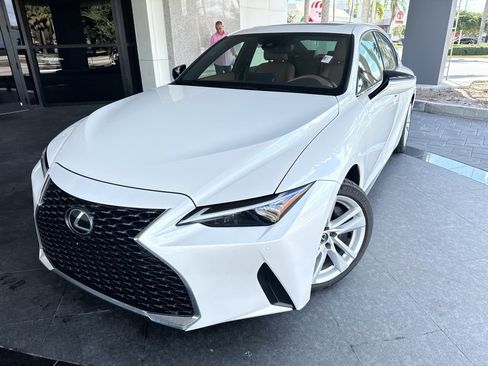 Used 2024 Lexus IS 300 w/ Comfort Package image 5