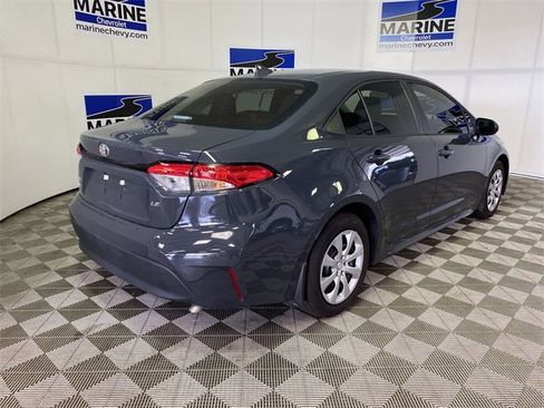 Used 2025 Toyota Corolla LE image 16