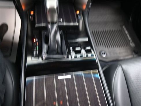 Used 2021 Lexus GX 460 Premium image 11