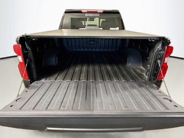 Used 2024 Chevrolet Silverado 1500 LTZ AWD/4WD image 25