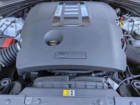 New 2026 Land Rover Range Rover Velar Dynamic SE image 16