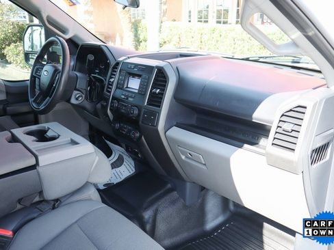 Used 2022 Ford F350 XL w/ Power Equipment Group image 43