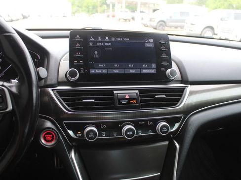 Used 2022 Honda Accord Sport image 20