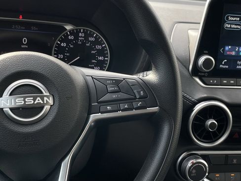 Used 2024 Nissan Sentra SV image 14