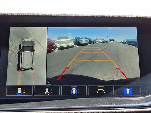 Used 2023 Buick Envision Avenir AWD/4WD image 19