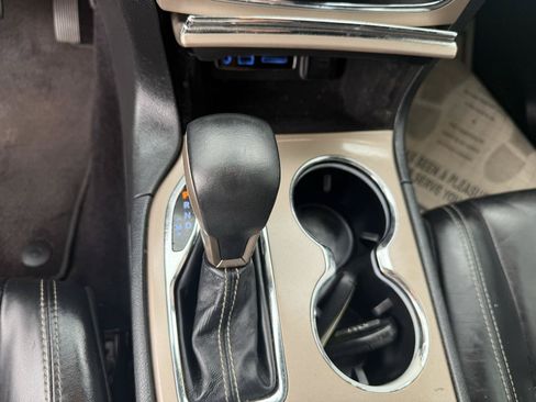 Used 2017 Jeep Grand Cherokee Limited RWD image 27
