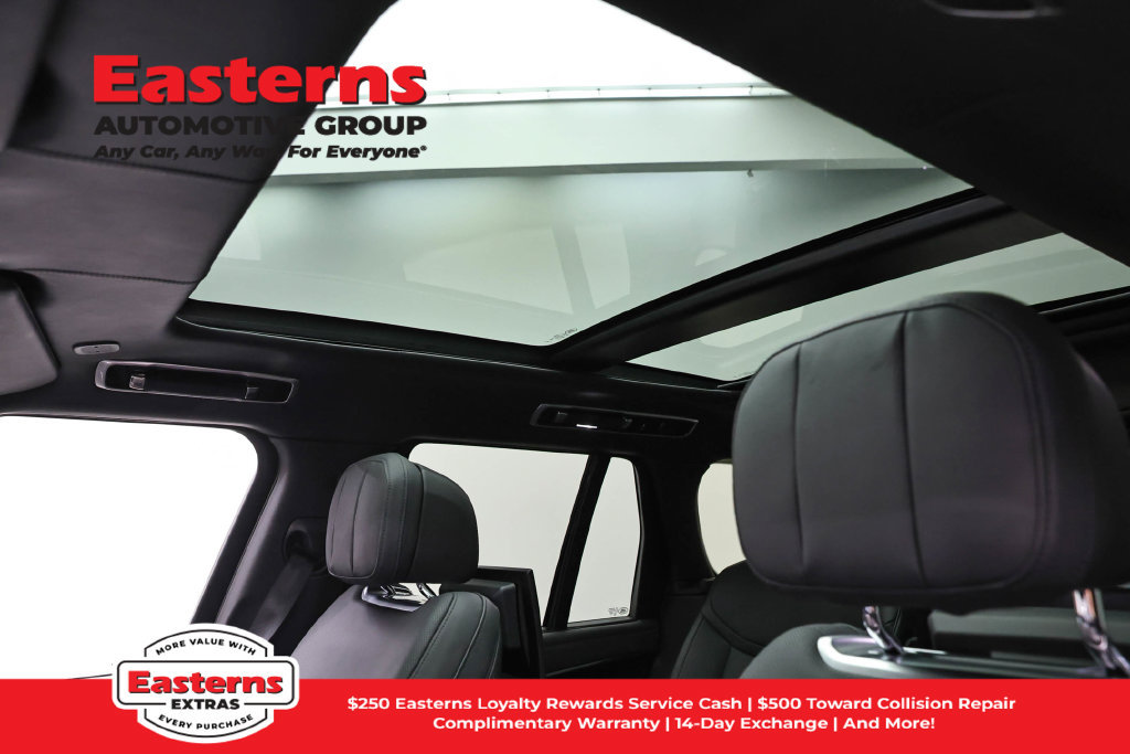 Used 2023 Land Rover Range Rover Autobiography AWD/4WD image 44