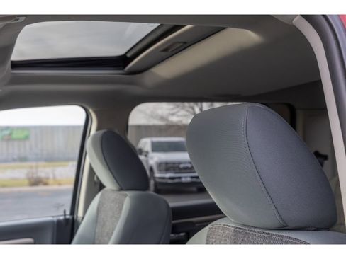 Used 2017 RAM 2500 Big Horn image 17