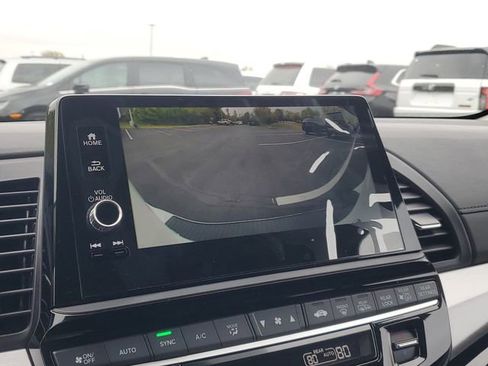 New 2026 Honda Odyssey Touring image 23