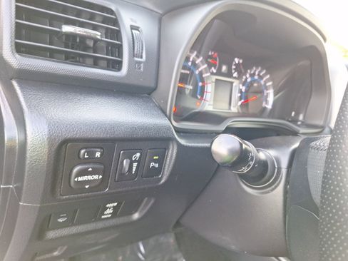 Used 2018 Toyota 4Runner Limited image 17