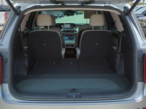 Used 2020 Hyundai Palisade SEL FWD image 13
