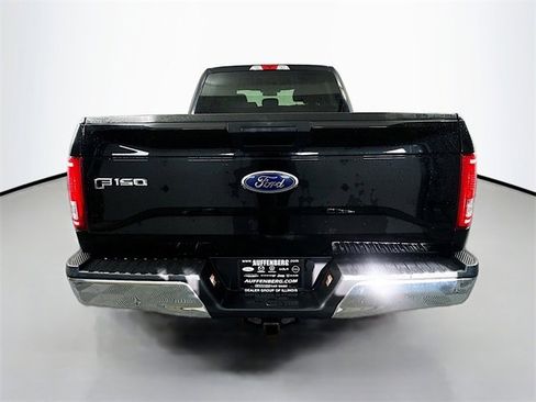 Used 2016 Ford F150 XLT image 6