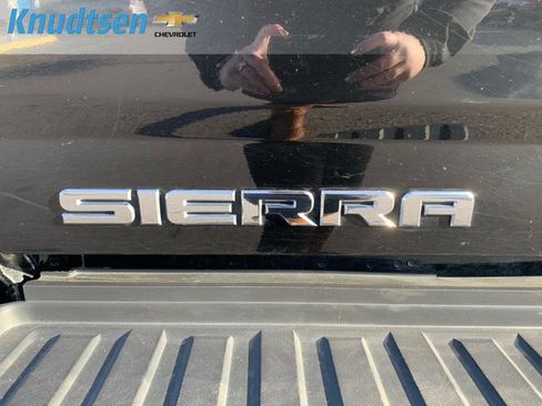 Used 2016 GMC Sierra 2500 Denali w/ Duramax Plus Package image 14