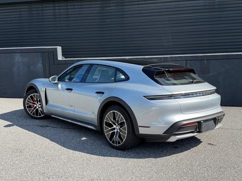 Certified 2022 Porsche Taycan 4S AWD/4WD image 3