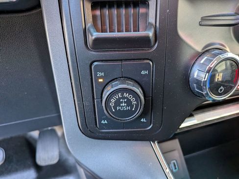 Used 2021 Ford F150 Lariat image 22