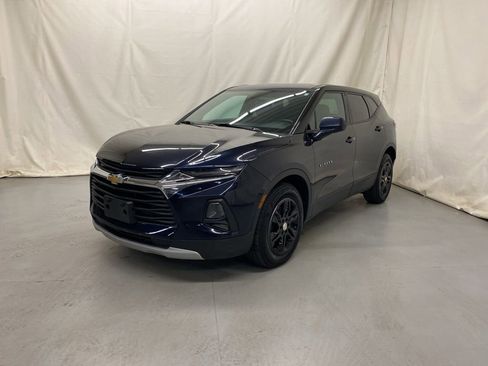 Used 2020 Chevrolet Blazer LT image 2