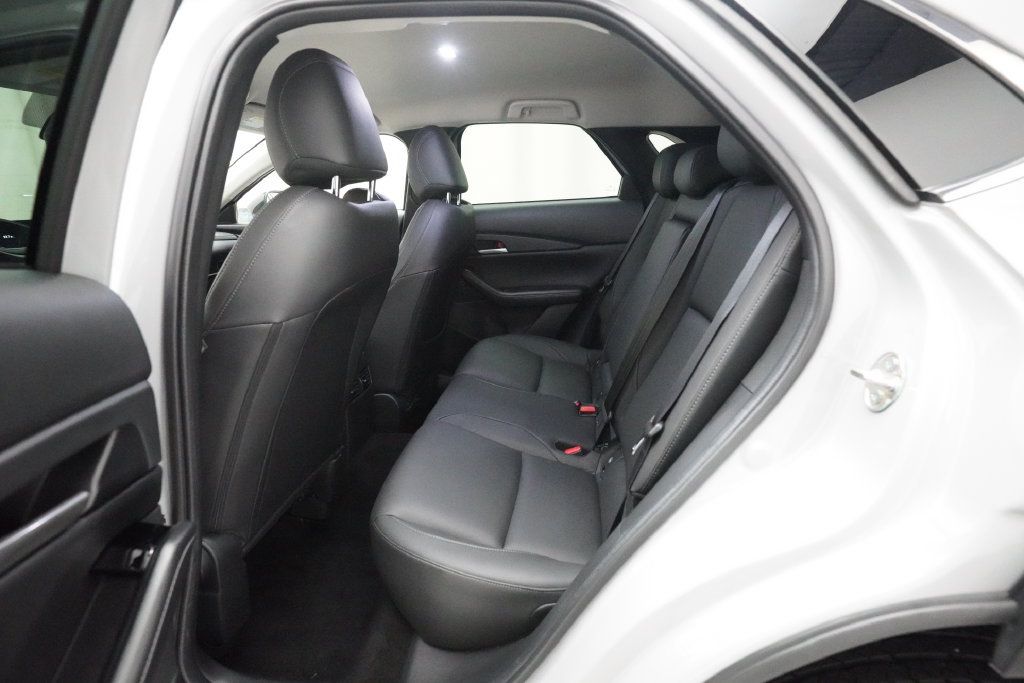 Certified 2025 MAZDA CX-30 AWD 2.5 S w/ Select Sport Pkg image 15