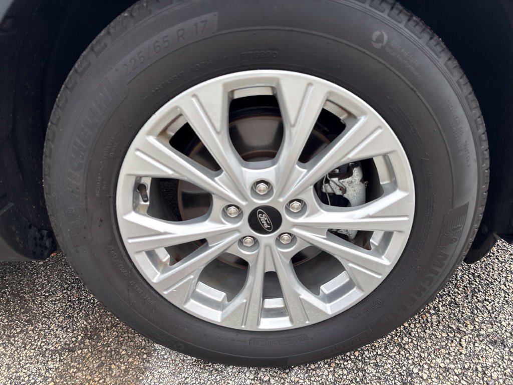 Used 2023 Ford Escape Active w/ Cold Weather Package FWD image 13