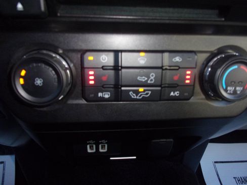 Used 2018 Ford F150 XLT w/ Equipment Group 302A Luxury image 20