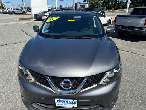 Used 2017 Nissan Rogue Sport S w/ S Appearance Package AWD/4WD image 12