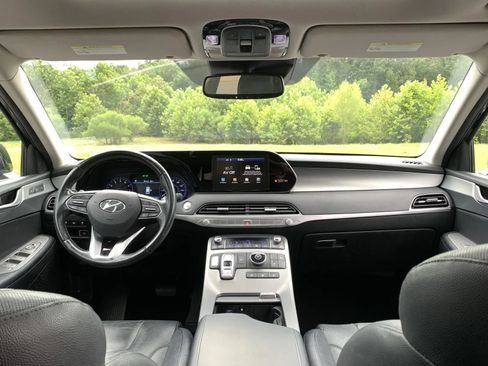Used 2020 Hyundai Palisade SEL w/ Premium Package FWD image 11