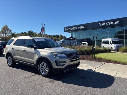 Used 2017 Ford Explorer XLT w/ Equipment Group 202A