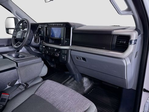 Used 2024 Ford F350 XLT w/ FX4 Off-Road Package AWD/4WD image 25