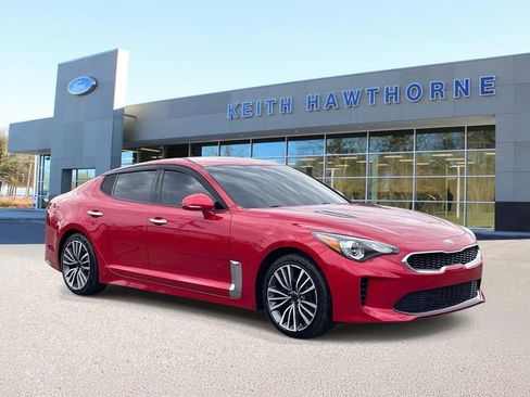 Used 2019 Kia Stinger image 1