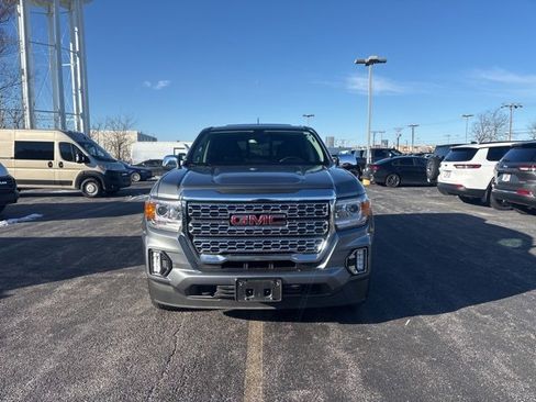 Used 2022 GMC Canyon Denali image 8