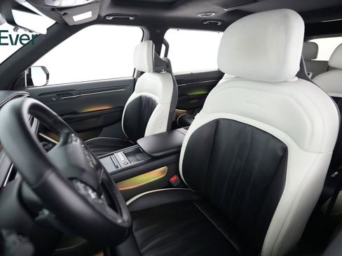 Used 2024 Kia EV9 GT-Line image 4